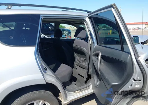 2006 Toyota Rav4 Sport из США, поврежденный, VIN JTMZD32V465002237